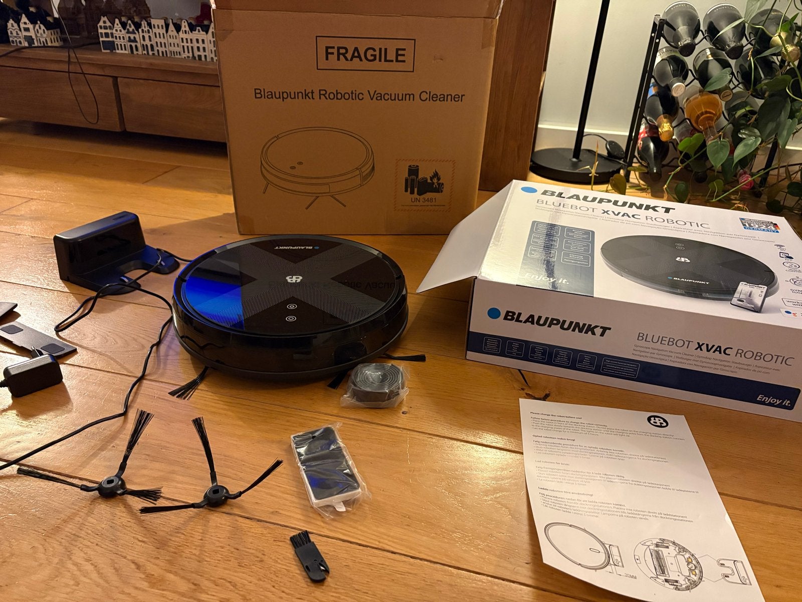 Blaupunkt XVAC Robotic Robotstofzuiger Zwart, Overige merken, Ophalen of Verzenden, Zo goed als nieuw, Robotstofzuiger