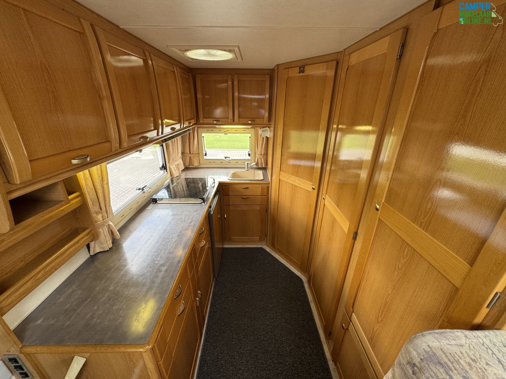 Foto 14 van Eura Mobil Maxi 640 LS | Top staat | Goed onderhouden | Ruim