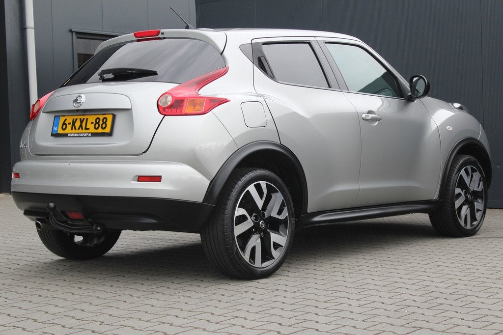 Nissan Juke 1.6 Connect Edition | Navigatie | Cruise Control, Auto's, Nissan, Voorwielaandrijving, Euro 5, Zwart, 4 cilinders