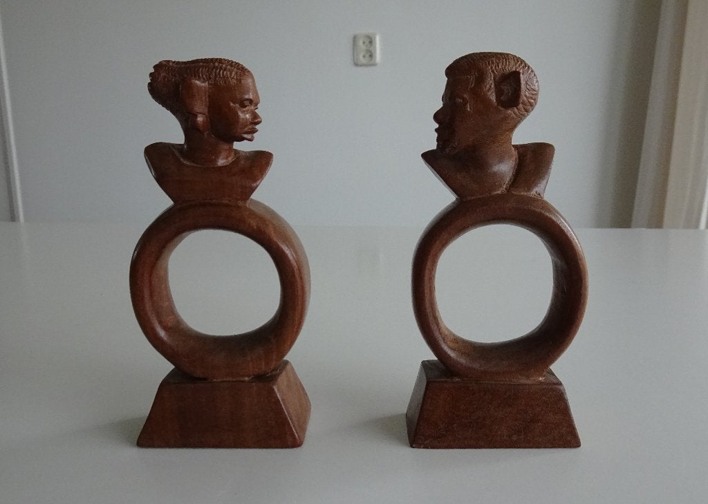 2 Vintage Houten Beeldjes uit Bali, Indonesië, Ophalen