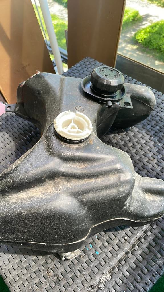 Tank peugeot vivacity handmatige kraan!, Ophalen of Verzenden, Zo goed als nieuw, Waterornament