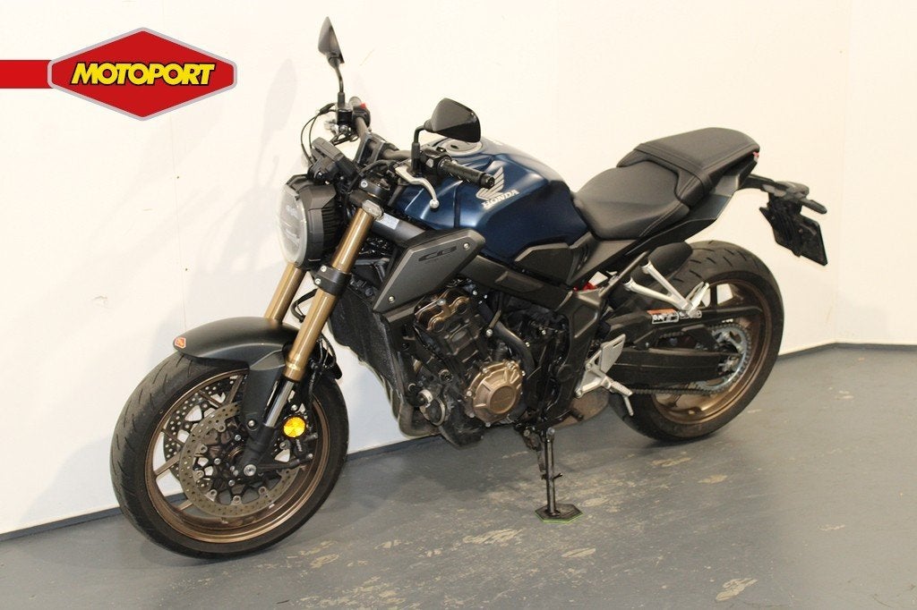 Honda CB 650 R ABS (bj 2023), Motoren, Motoren | Honda, Bedrijf, Mc.benelux@honda-eu.com, Honda Motor Europe Ltd. Belgian Branch
