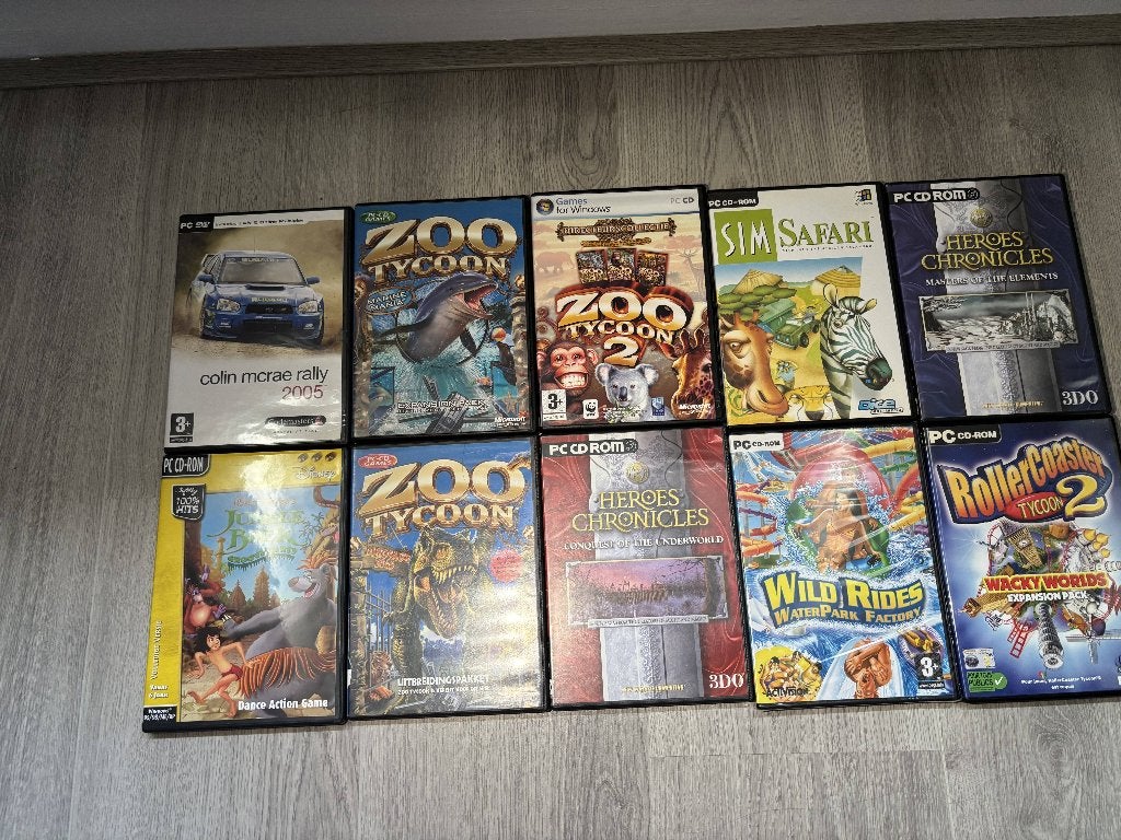 10x PC Games: RollerCoaster Tycoon, Zoo Tycoon en meer, Spelcomputers en Games, Gebruikt, Vanaf 18 jaar, 1 speler, Ophalen of Verzenden
