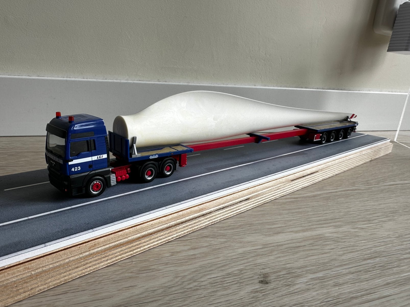 Herpa 1:87 windmolen transport MAN TGA XXL, Ophalen of Verzenden, Zo goed als nieuw, Bus of Vrachtwagen, Herpa