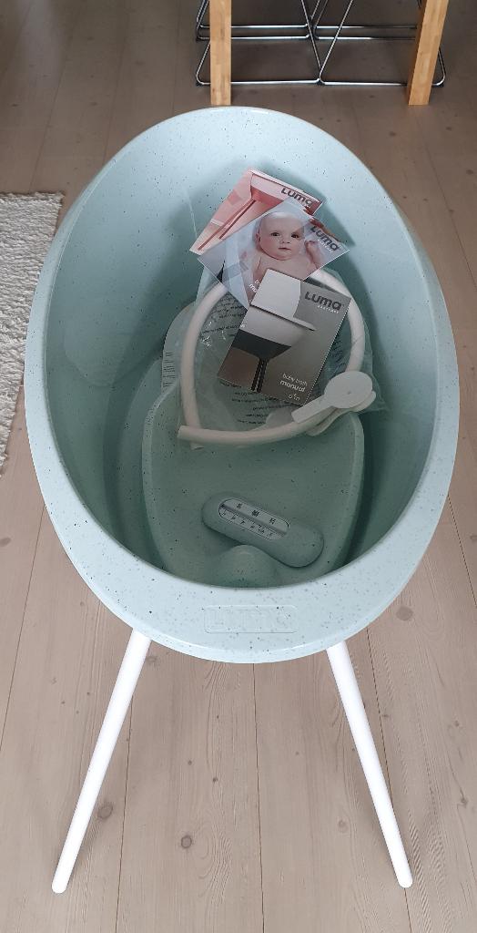 Babybad met standaard, complete set van Luma, Zo goed als nieuw, Badje, Standaard, Ophalen