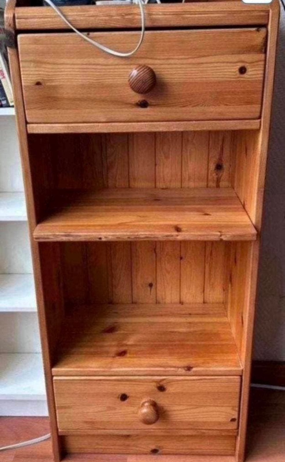 Grenenkast, Ophalen, Met plank(en), Minder dan 50 cm, Zo goed als nieuw