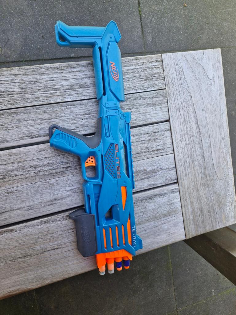 Nerf Pistool Elite 2.0 Tetrad CS-10 Blaster, Ophalen, Zo goed als nieuw