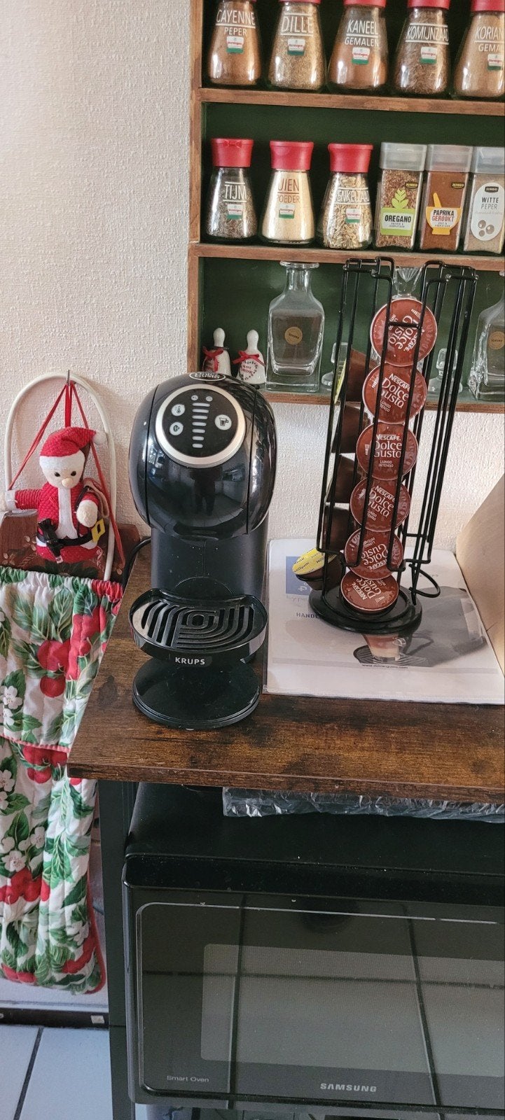 Dolce Gusto Genio Plus S type KP340, Ophalen, Koffiemachine, Zo goed als nieuw, 1 kopje