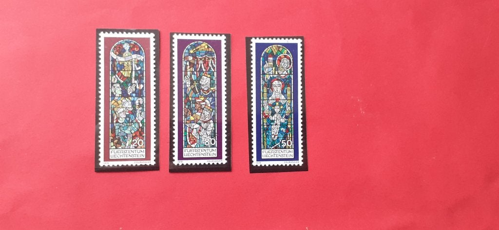 Liechtenstein 1978 Kerst. Glas in lood. serie van 3 zegels, Verzenden, Overige landen, Postfris
