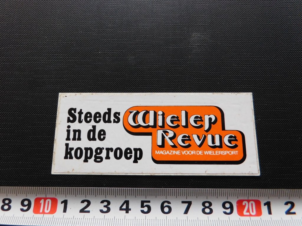 sticker wieler revue steeds in de kopgroep, Ophalen, Zo goed als nieuw