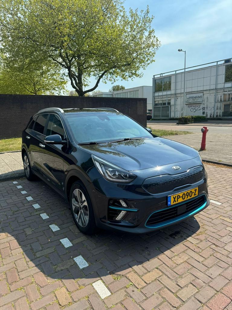 Kia Niro Elektrisch 204pk Aut 2019 Blauw met leder, 0 cilinders, 1712 kg, Blauw, Elektrisch