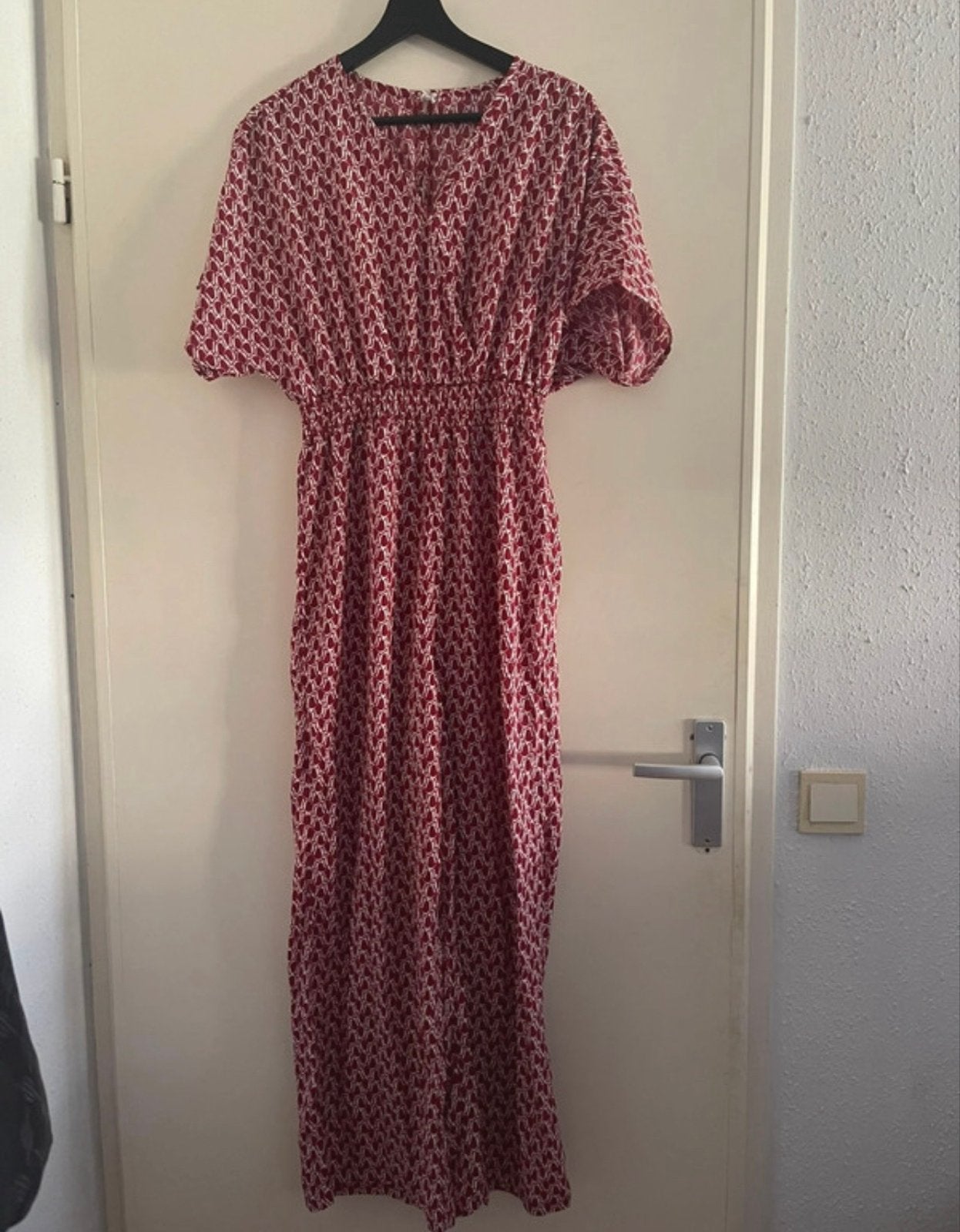 Zomerse jumpsuit met print, Kleding | Dames, Jumpsuits, Zo goed als nieuw, Maat 38/40 (M), Rood, Verzenden