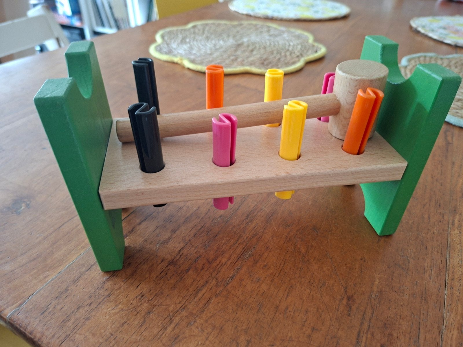 Houten hamertje tik speelgoed met kleurrijke pinnen, Ophalen, Gebruikt, Overige typen