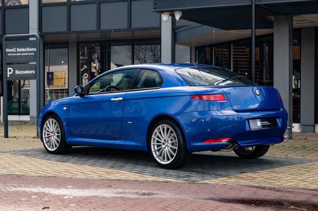 Alfa Romeo GT 3.2 V6 24V (bj 2004), Auto's, 1385 kg, Gebruikt, Zwart, Overige kleuren