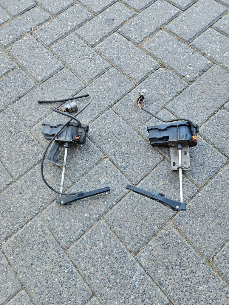 KOPLAMPWISSERS SAAB 900, Niet ingevuld, Gebruikt, Niet ingevuld, Ophalen of Verzenden
