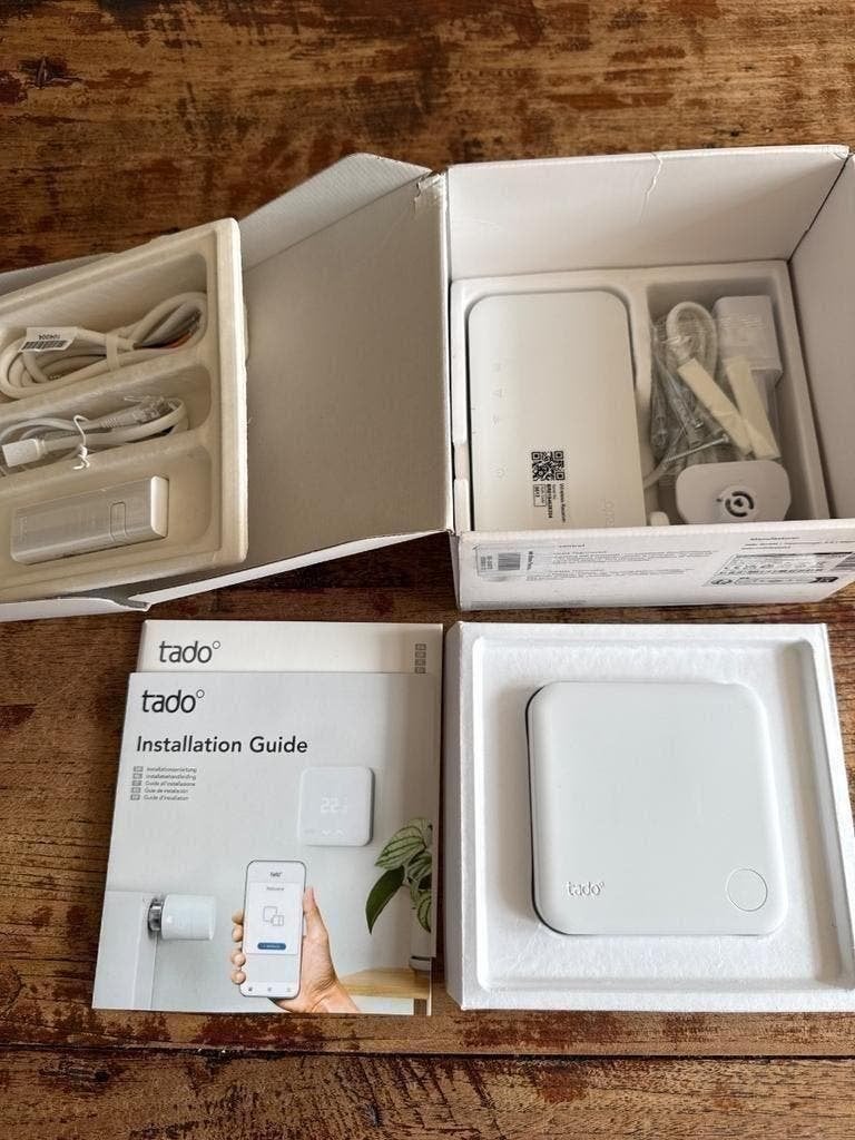 tado Slimme Thermostaat V3+ Starterskit - Draadloze variant, -, -, Ophalen of Verzenden, Zo goed als nieuw