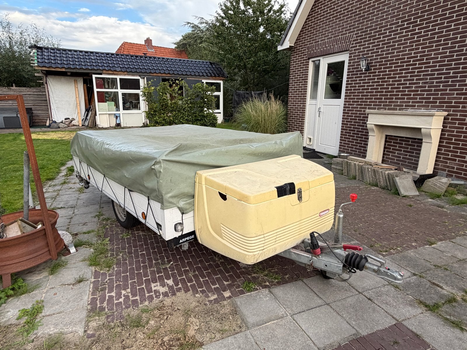 Trigano Arpege 2-persoons vouwwagen met luifel en keuken, Trigano, Meerkleurig, Tot en met 2, Ophalen of Verzenden