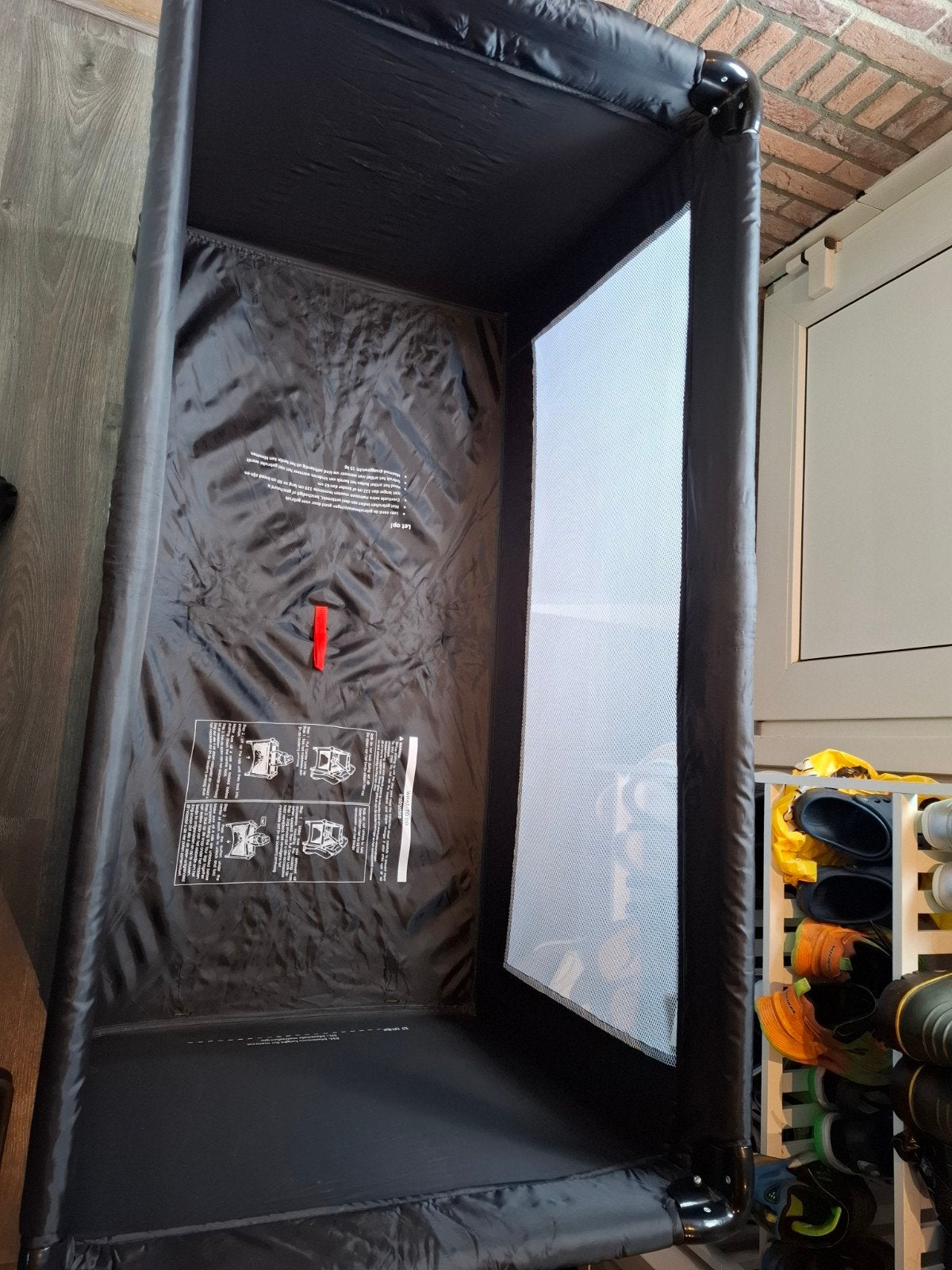 Compacte en opvouwbare campingbedje/box, Ophalen, Gebruikt, Rechthoekig