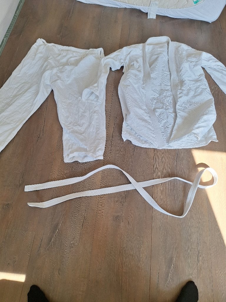 Judo pak - wit - maat 200cm, Sport en Fitness, Vechtsporten en Zelfverdediging, Groter dan maat XL, Judo, Ophalen of Verzenden