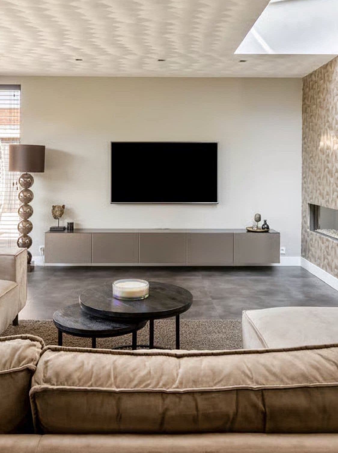 Luxe zwevend TV-meubel Eric Kusters stijl - 300cm, Ophalen, Gebruikt, 200 cm of meer, Minder dan 100 cm
