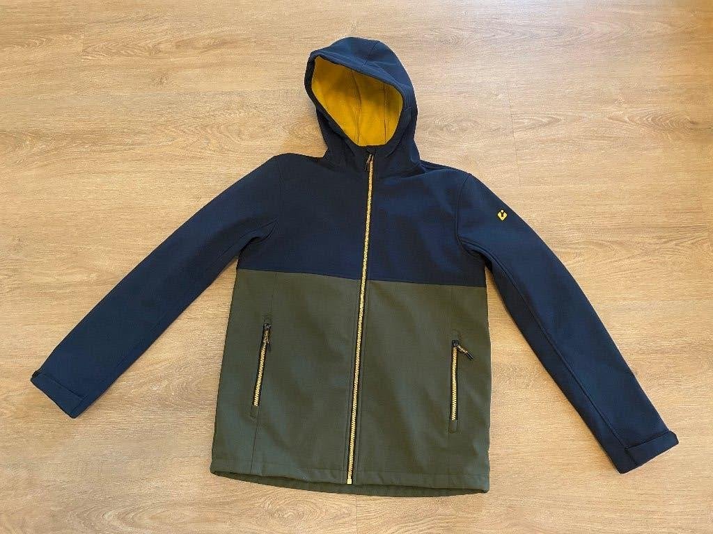 Killtec softshell jas maat 164 jongens, Kinderen en Baby's, Kinderkleding | Maat 164, Ophalen of Verzenden, Zo goed als nieuw