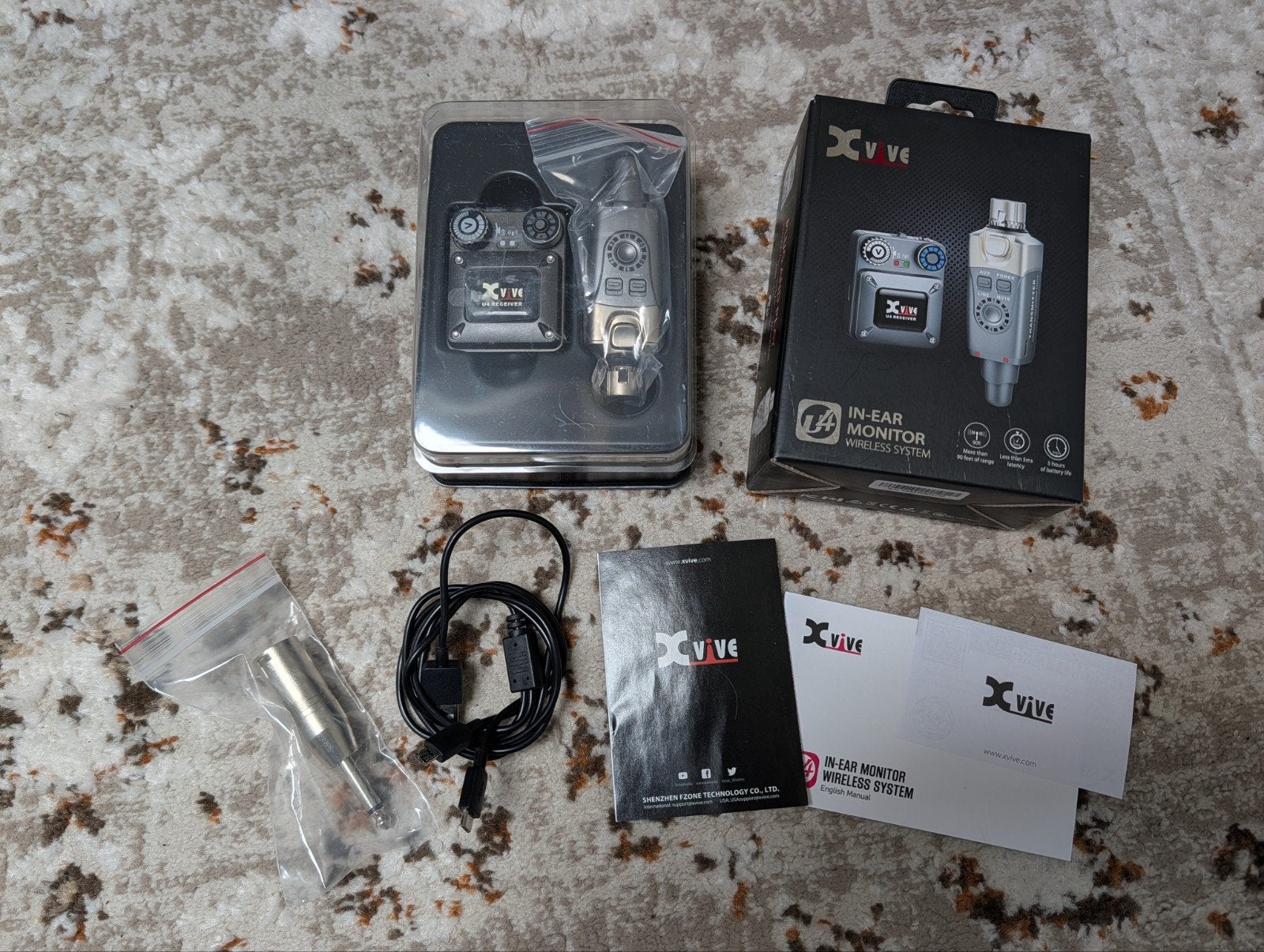 XVive U4 In-Ear Monitor Draadloos Systeem, Ophalen of Verzenden, Zo goed als nieuw