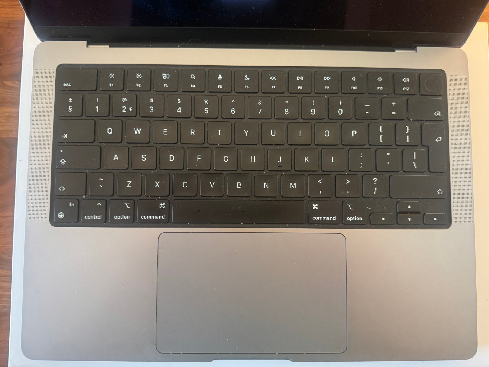 Foto 3 van Apple Macbook Pro 14 inch | 16GB | 512GB SSD