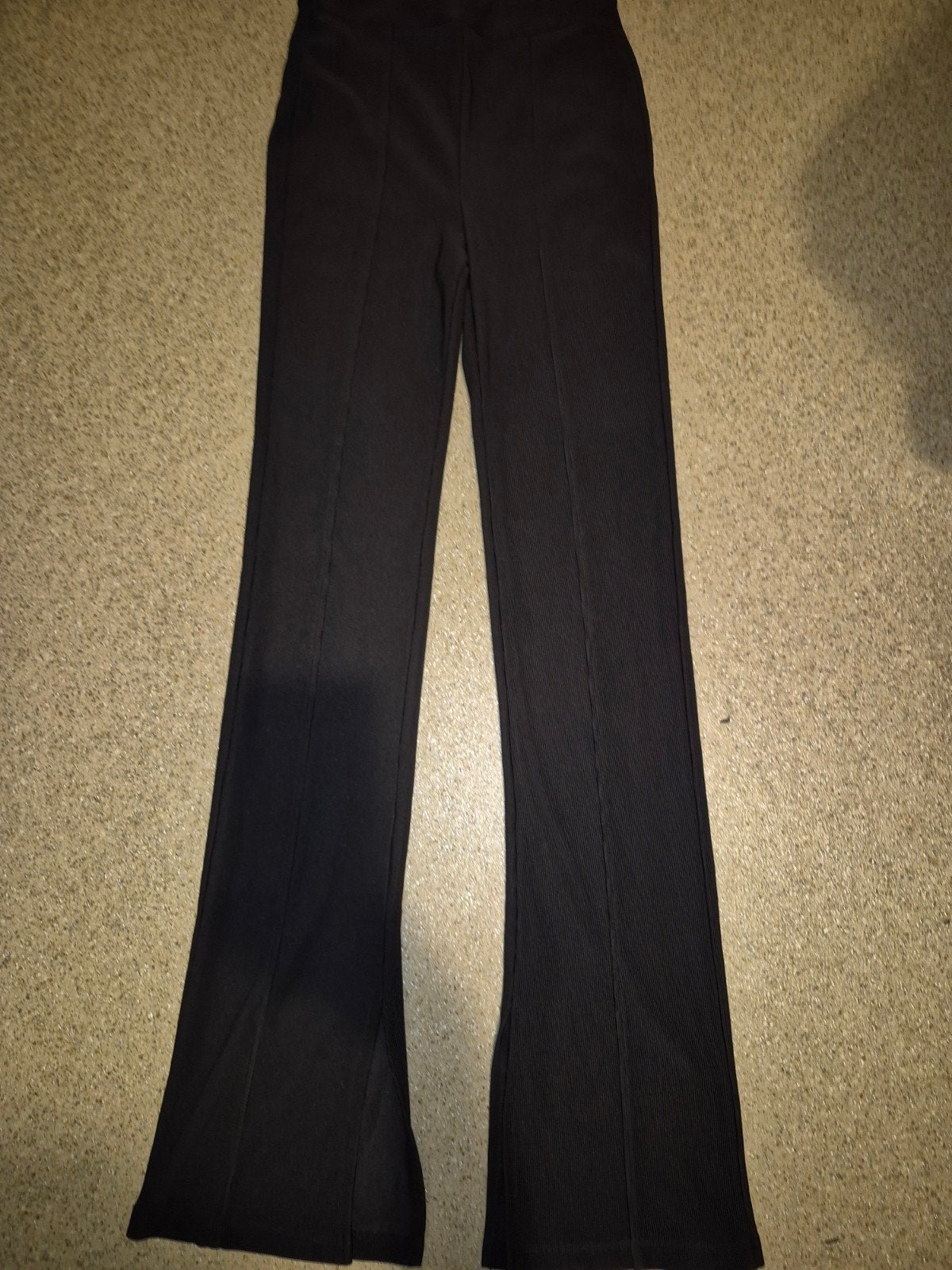 Zwarte geribbelde broek met split, Zwart, Ophalen of Verzenden, Maat 36 (S), Lang