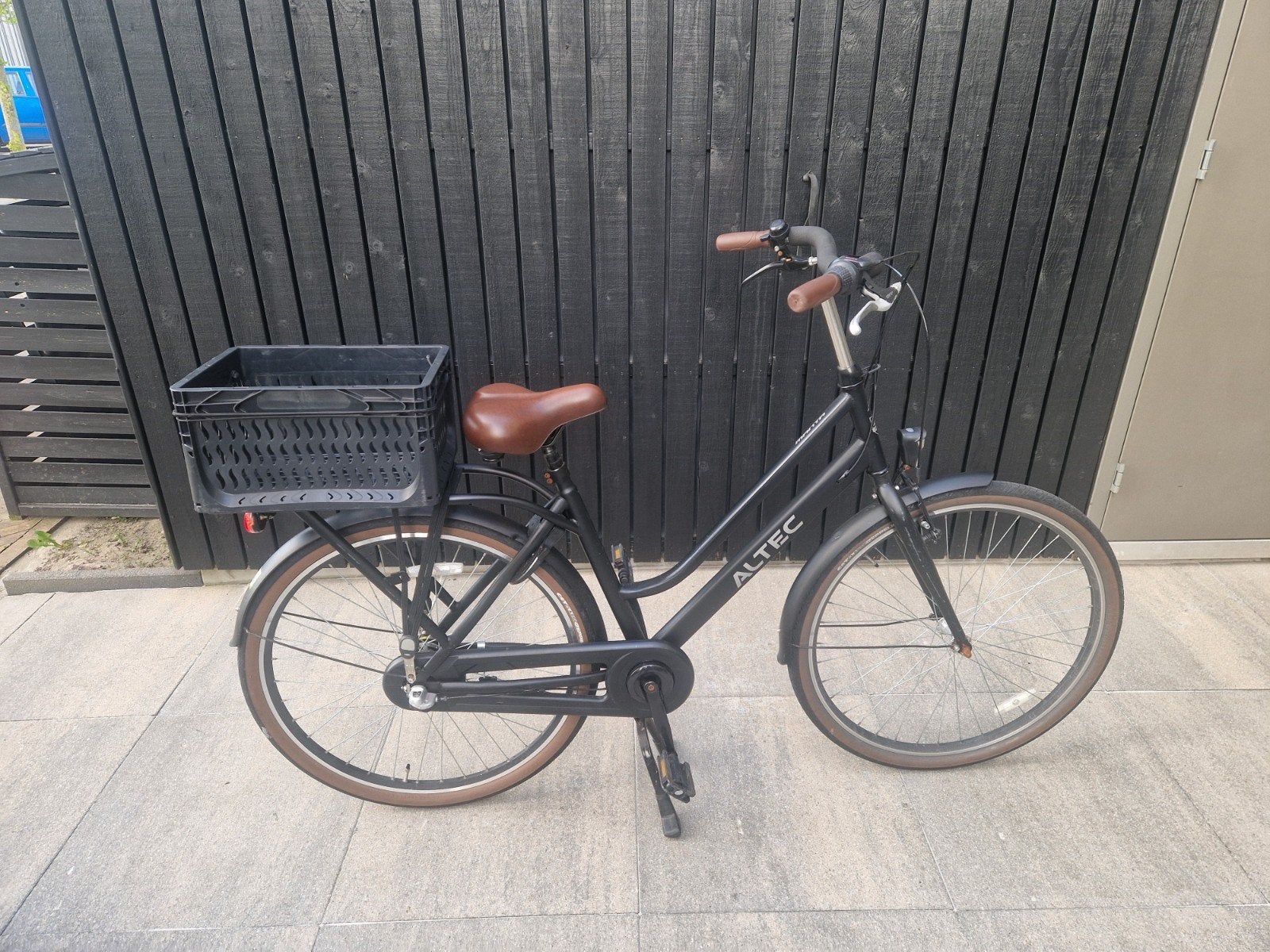 Altec 28 inc dames - transport fiets, Ophalen, Zo goed als nieuw, 26 inch of meer
