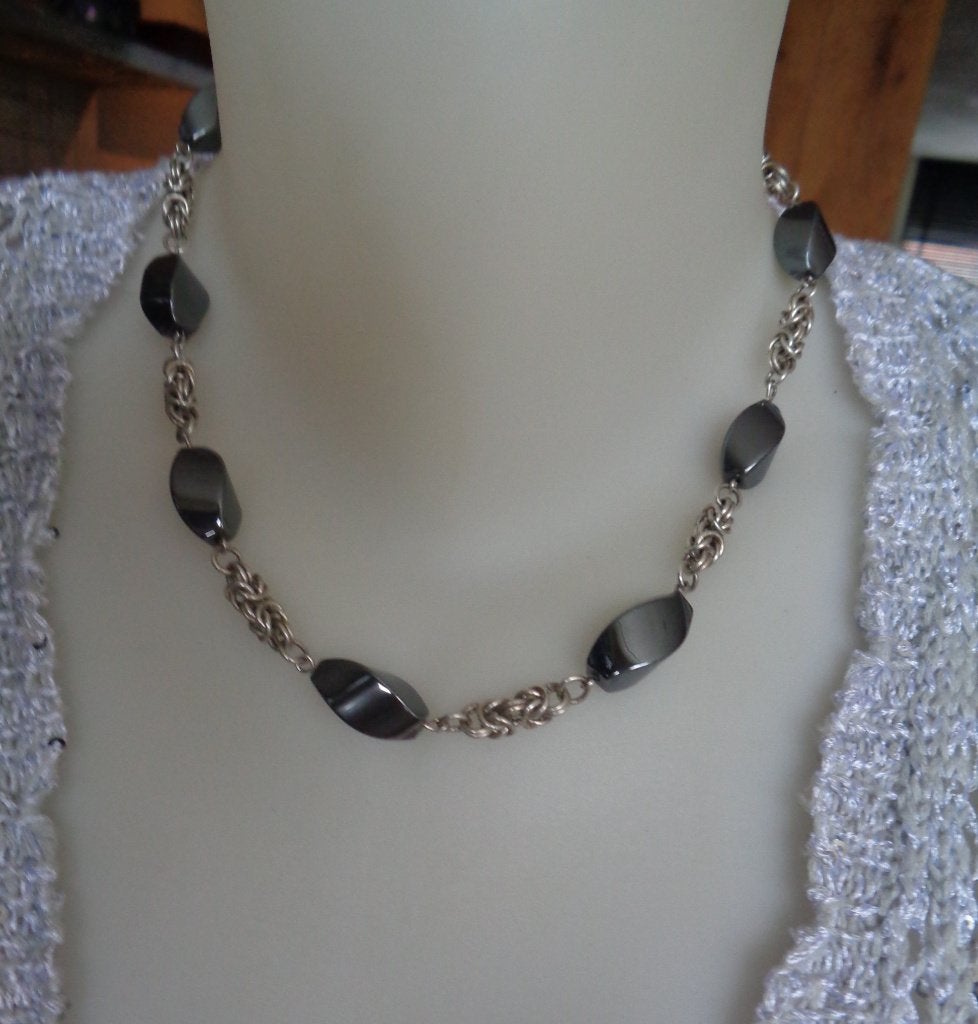 zilveren ketting met grote hematiet stenen [717], Sieraden, Tassen en Uiterlijk, Verzenden, Zo goed als nieuw, Zilver, Zilver