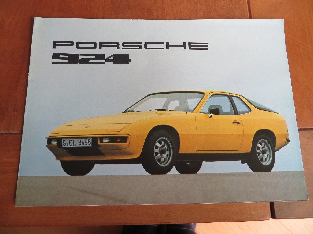 Folder Porsche 924, Belgische markt, meertalig, Boeken, Porsche AG, Ophalen of Verzenden, Zo goed als nieuw, Porsche