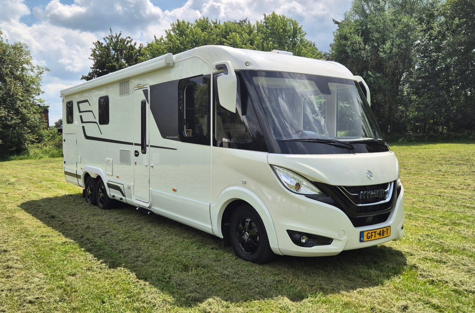 Hymer BML I Masterline 880 16.000 km 8-2023, Caravans en Kamperen, Campers, Vloeistofverwarming, Diesel, Particulier, Hymer