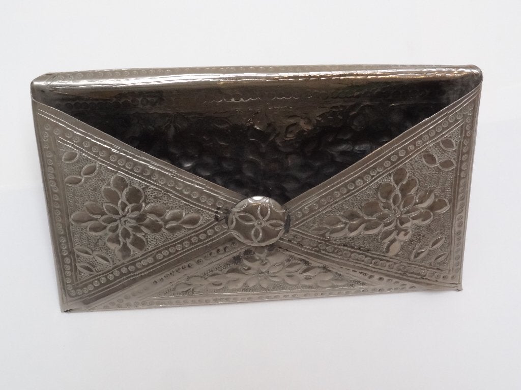 Verzilverde brieven standaard in envelop vorm Indonesië, Antiek en Kunst, Zilver, Wanddecoratie, Verzenden, Handgemaakt