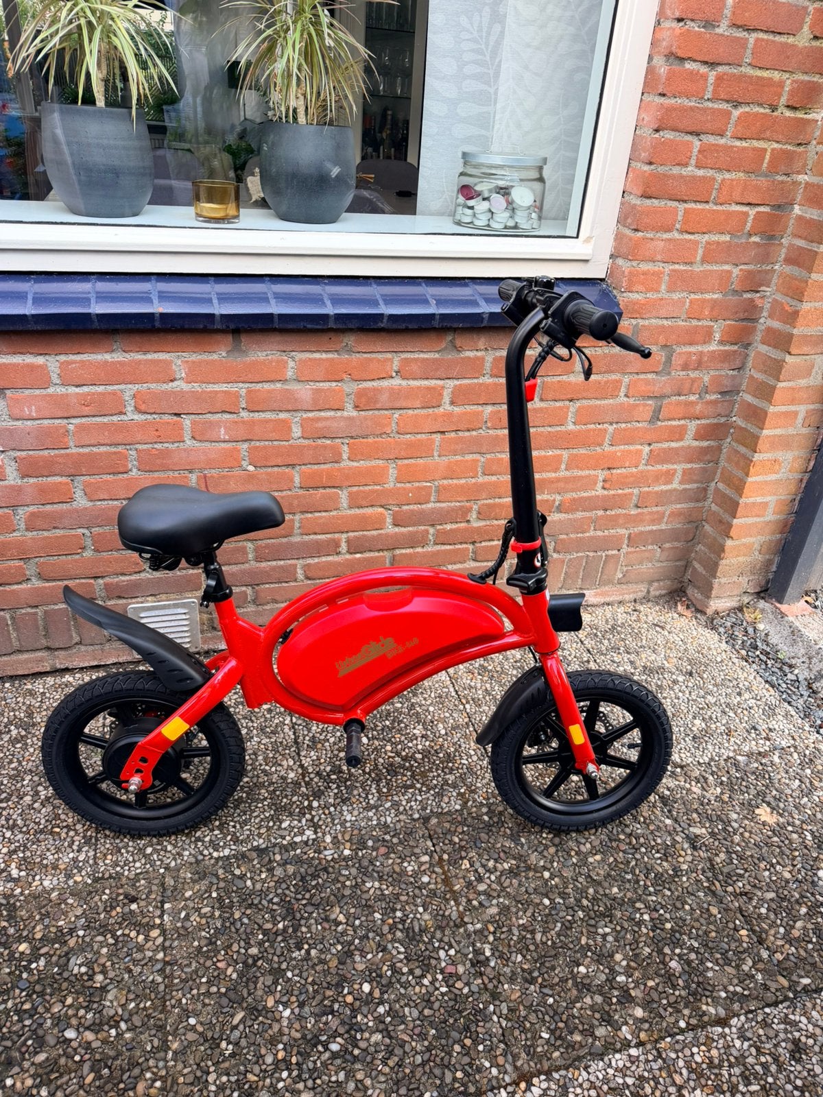Urbanglide bike140 electrische step, Fietsen en Brommers, Elektrische fietsen, Ophalen, Zo goed als nieuw, 30 tot 50 km per accu
