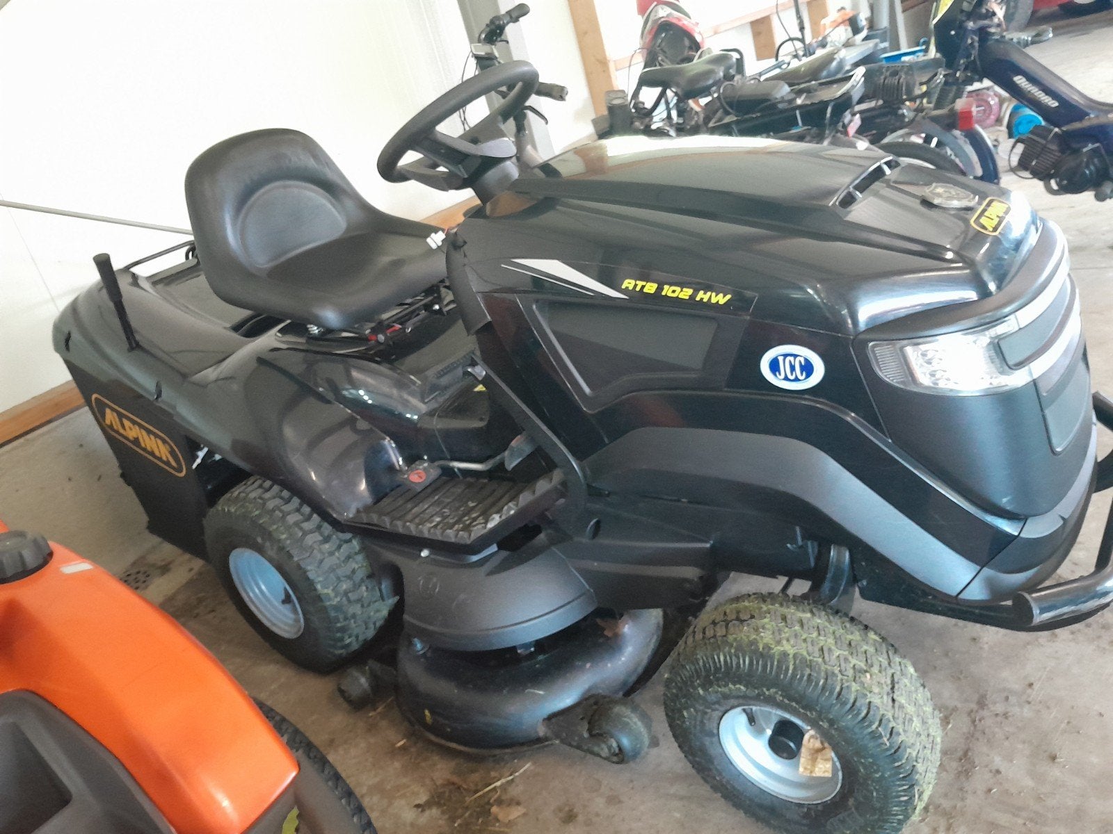 Nette Alpina zitmaaier 22pk, 2 cilinder. incl btw, Tuin en Terras, Zitmaaiers, Gebruikt, 90 tot 120 cm, Elektrische starter, Mulchfunctie