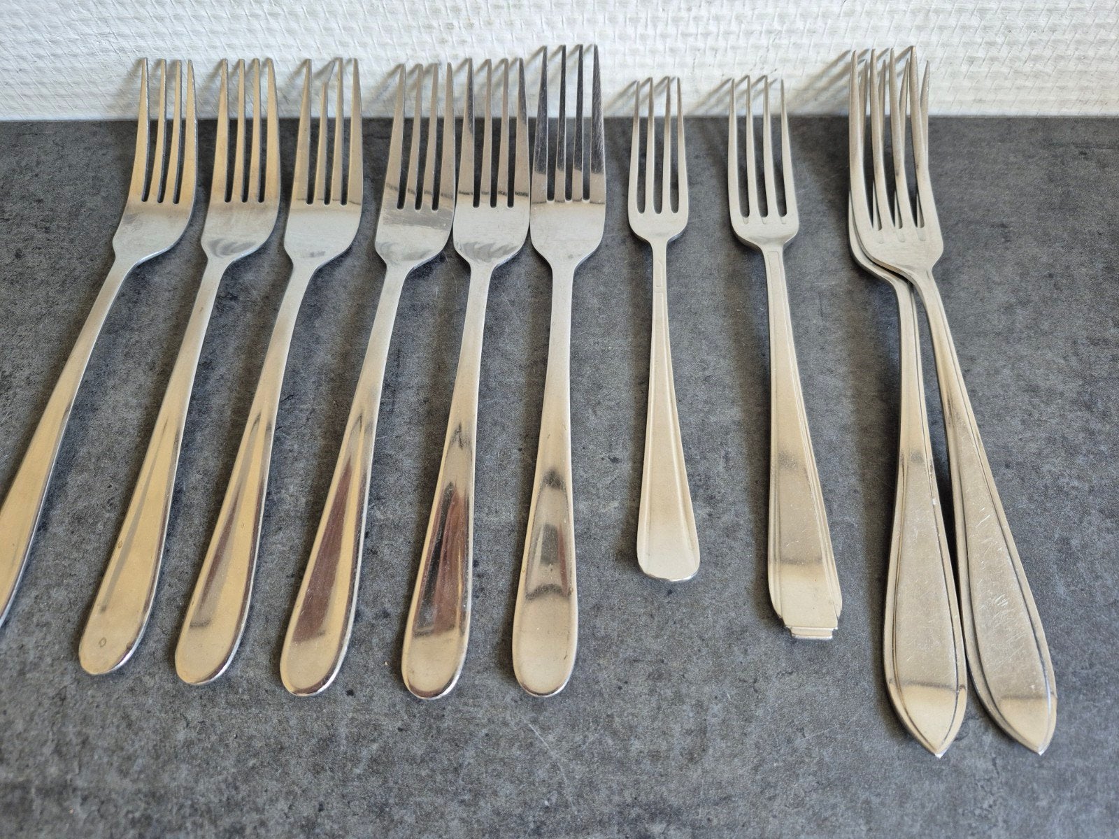Sola vorken vintage bestek, Huis en Inrichting, Keuken | Bestek, Ophalen of Verzenden, Rvs of Chroom