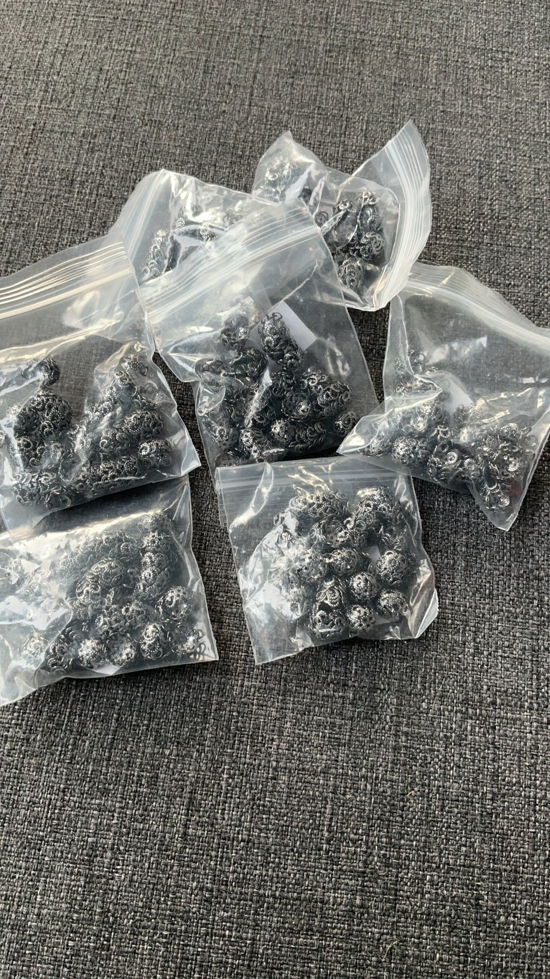 700 kraalkapjes voor 2.50, Ophalen of Verzenden, Zo goed als nieuw