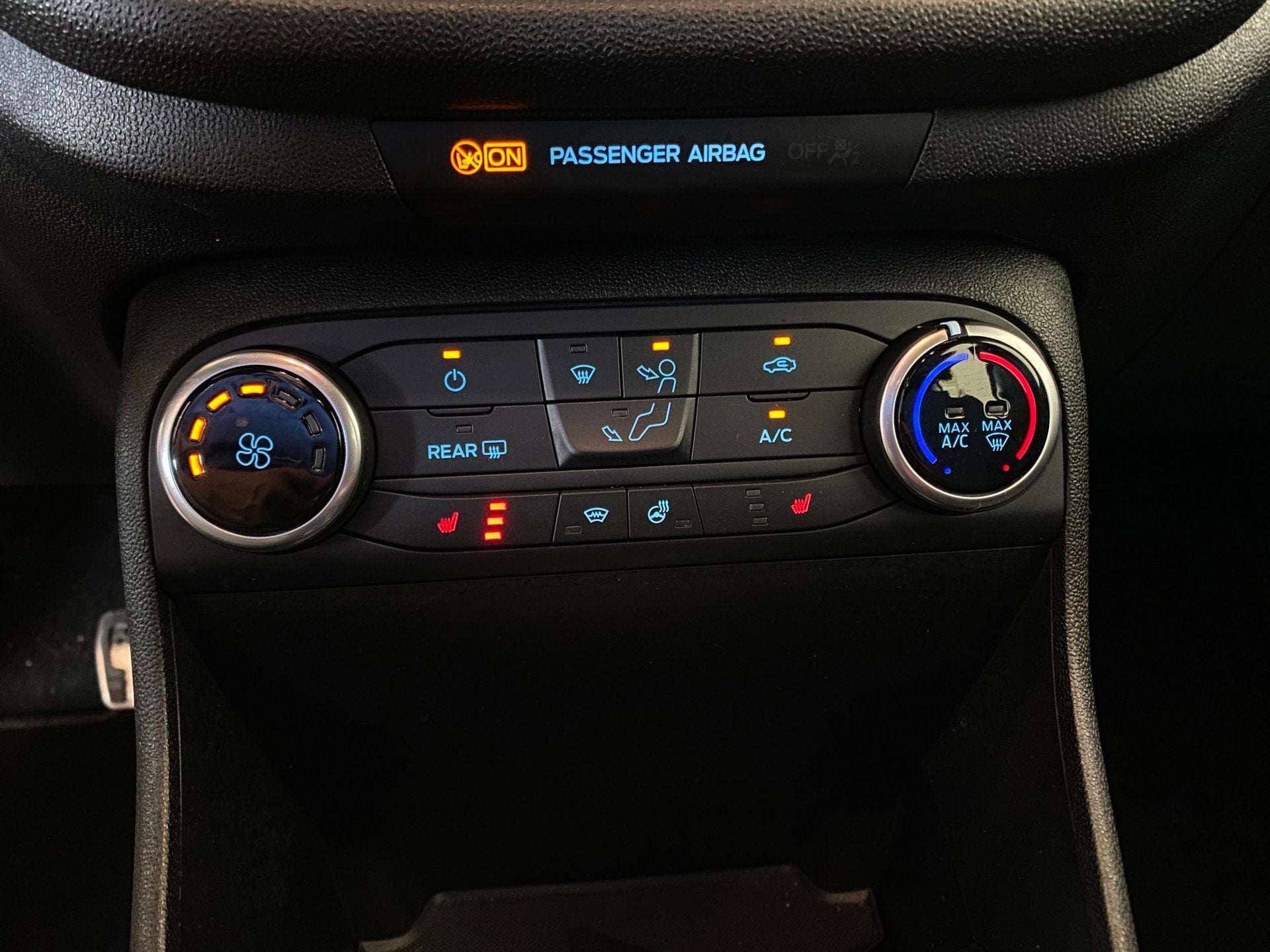 Ford Fiesta 1.0 EcoBoost ST-Line Carplay 17", Voorwielaandrijving, Gebruikt, Euro 6, 580 kg
