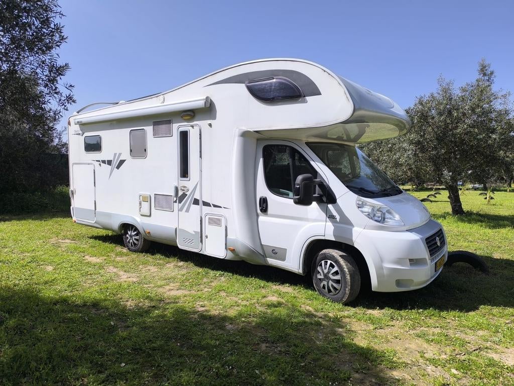 Gezinscamper Fiat Ducato Giottiline Therry t47 5 zitplaatsen, Caravans en Kamperen, Alkoof, Ringverwarming, Fiat, Particulier