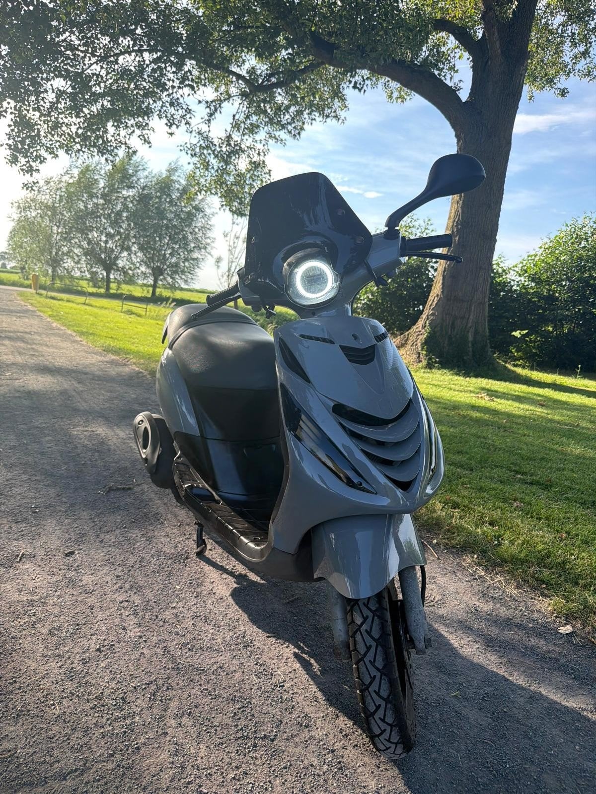 Piaggio zip 4 takt 2012