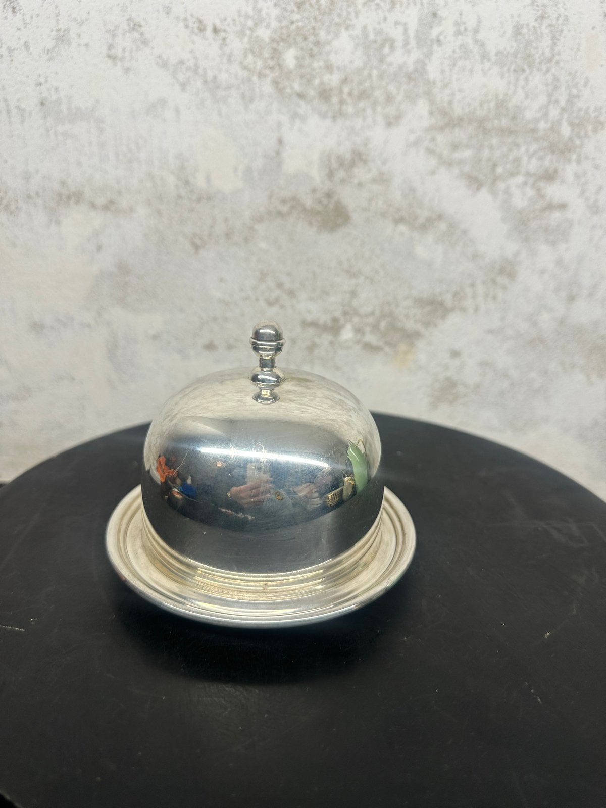 Zilverkleurige botervloot met deksel - Edzard, Antiek en Kunst, Ophalen of Verzenden, Zilver