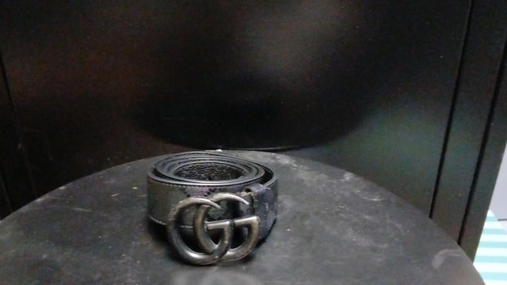 Gucci GG Supreme Riem - Zwart met zilveren gesp, Kleding | Dames, Riemen en Ceinturen, 3 tot 5 cm, 90 tot 100 cm, Heupriem, Ophalen of Verzenden