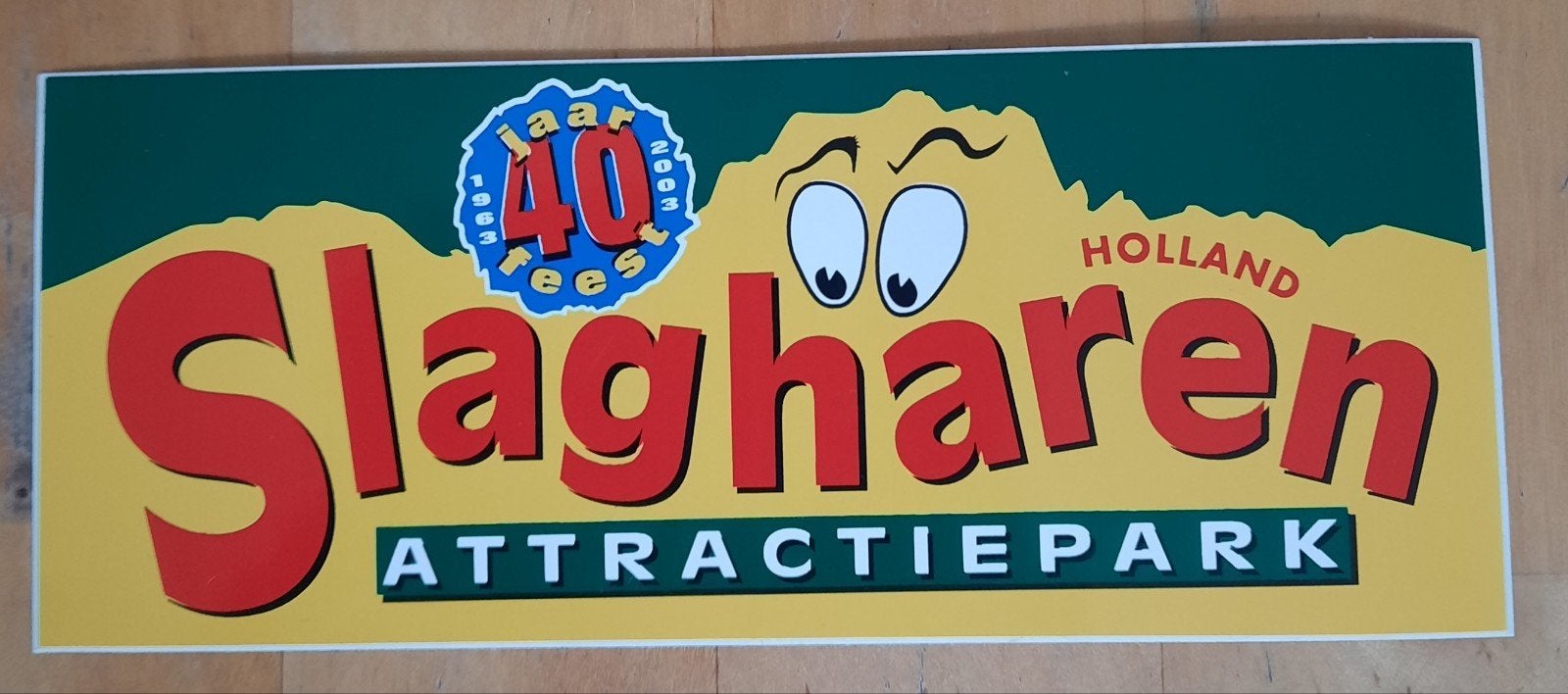 SLAGHAREN  - 40 JAAR - STICKER, Ophalen of Verzenden, Zo goed als nieuw
