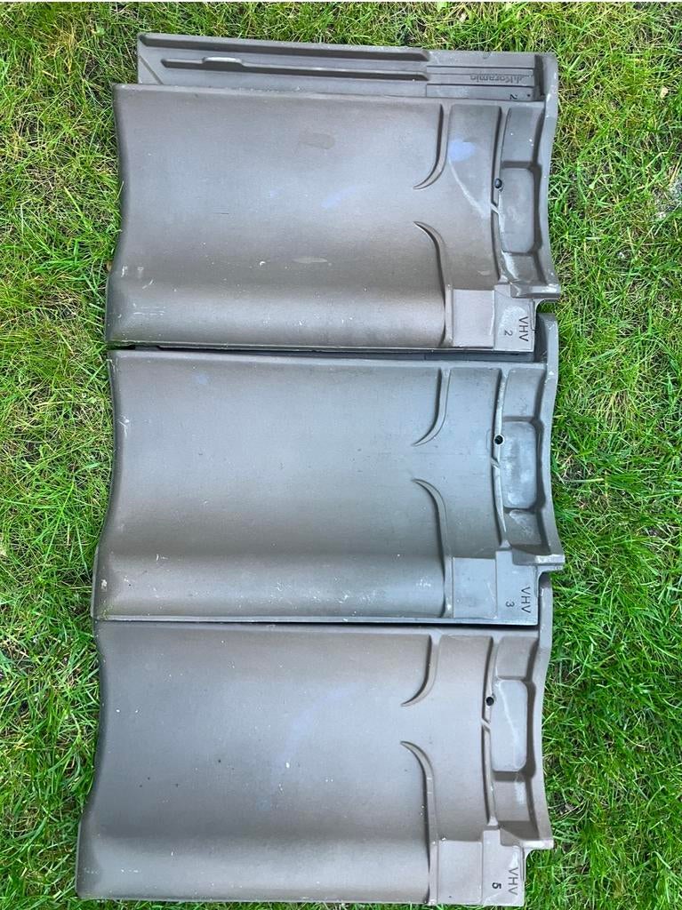 Nieuwe roestbruine dakpannen, Doe-het-zelf en Verbouw, Dakpannen en Dakbedekking, Ophalen, Zo goed als nieuw, Minder dan 5 m²