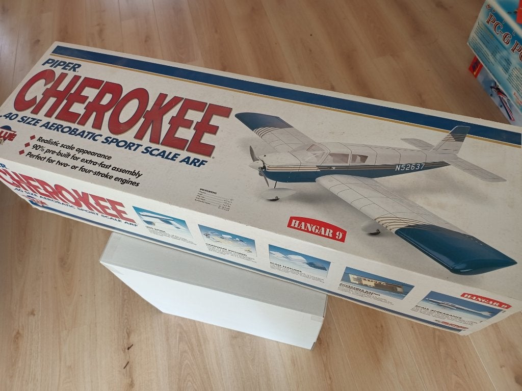 PIPER CHEROKEE, Ophalen, Nieuw, Nitro