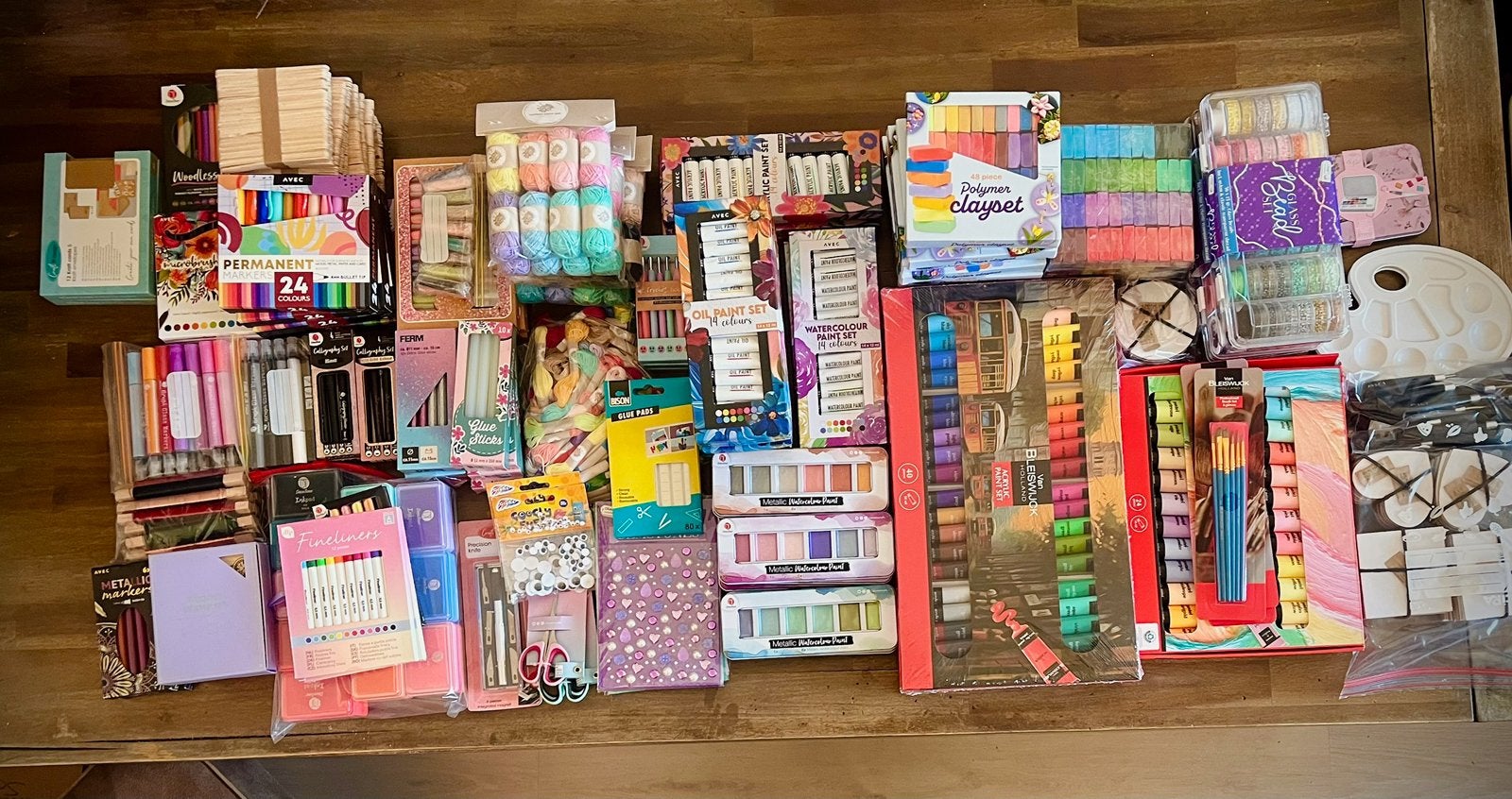 Gigantische partij bulk knutselpakket en hobby spullen, Overige thema's, Meerkleurig, Ophalen of Verzenden, Zo goed als nieuw