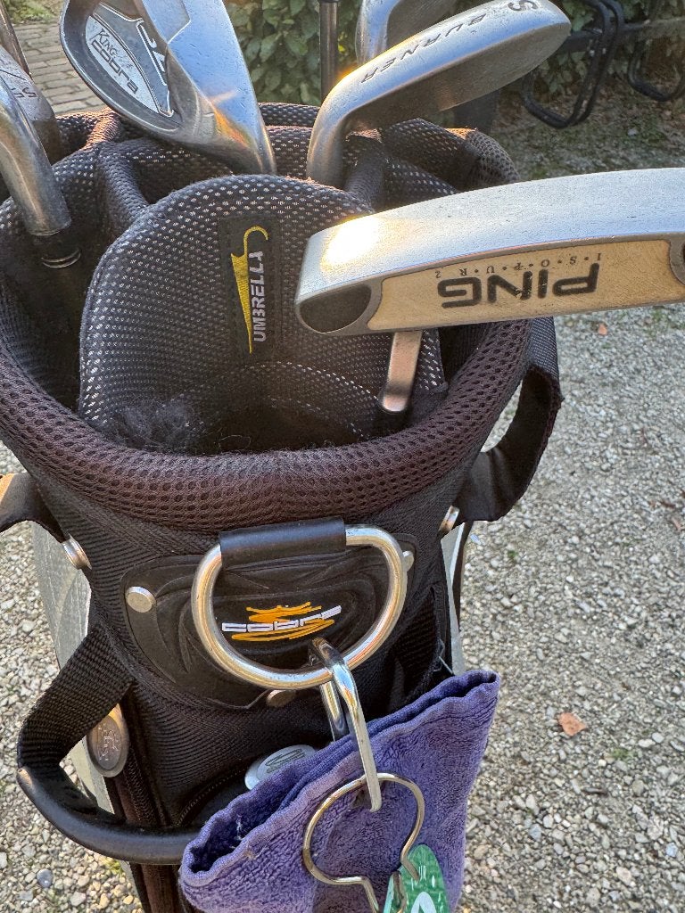 Foto 18 van Complete KING COBRA GOLFSET INCL TAS