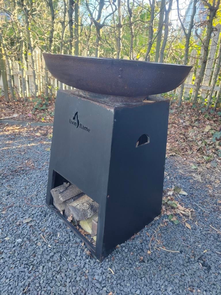 Living Flame vuurkorf met BBQ en Teppanyakiplaat, Ophalen of Verzenden, Gebruikt, Vuurkorf