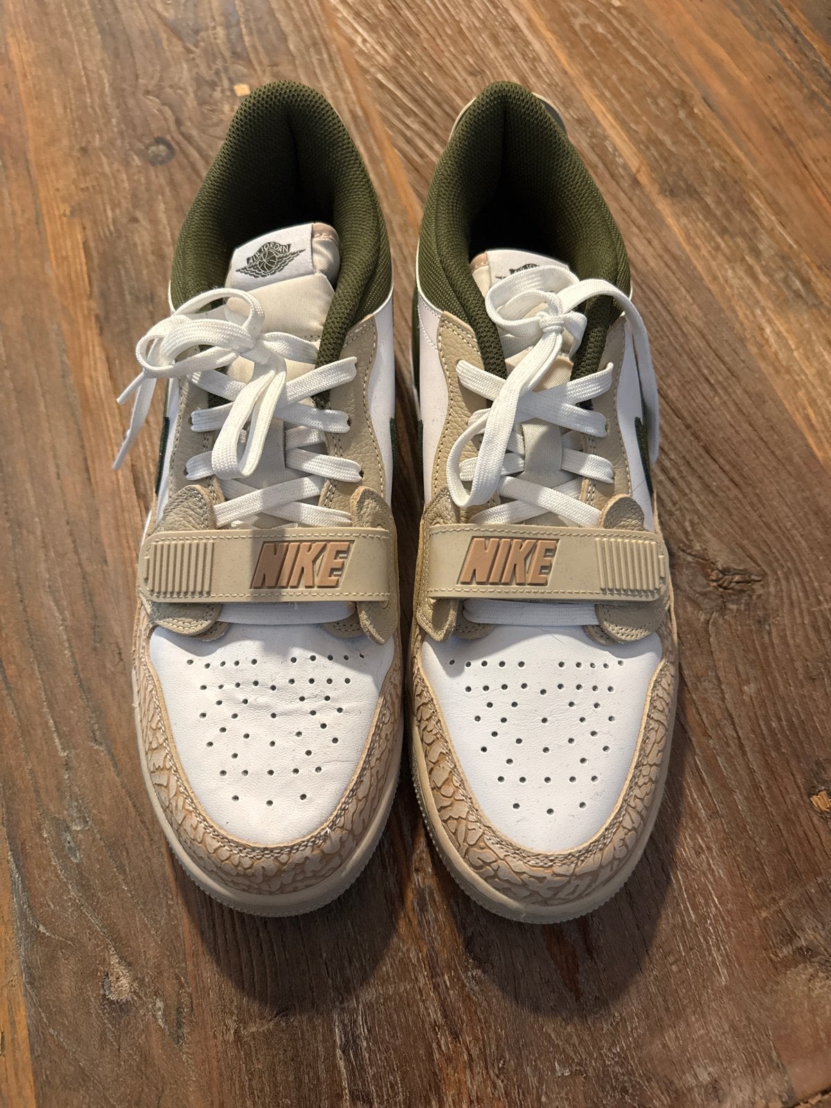 Nike Jordan Legacy  Sneakers maat 45.5, Ophalen, Overige kleuren, Nieuw, Sneakers of Gympen