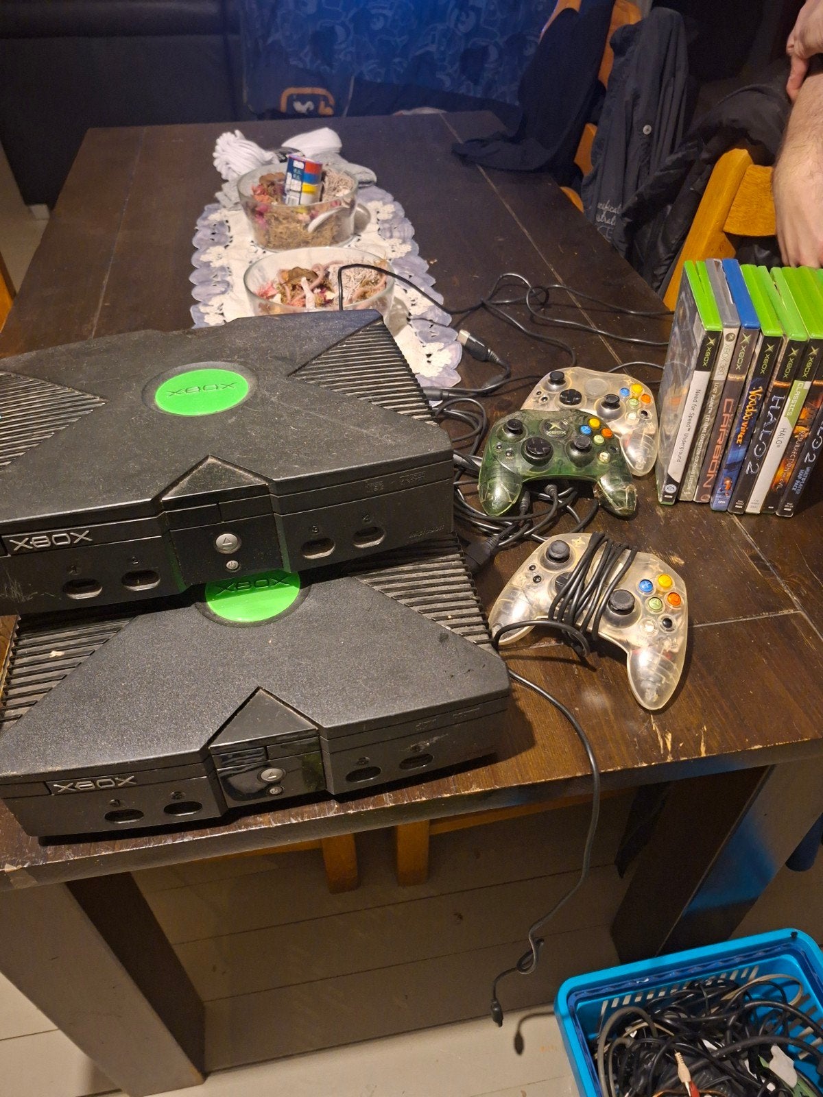 2x Originele Xbox consoles met controllers en games, Spelcomputers en Games, Ophalen of Verzenden, Gebruikt, Met 2 controllers